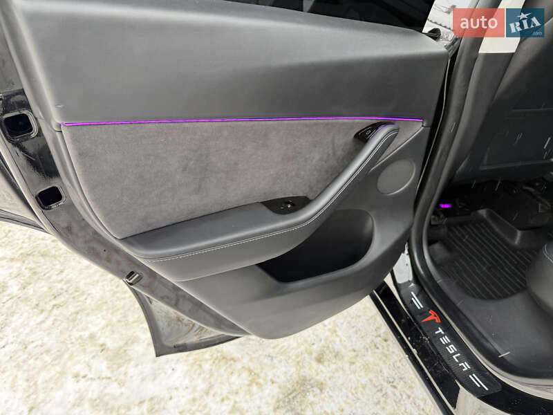 Внедорожник / Кроссовер Tesla Model Y 2020 в Ивано-Франковске фото 20 Внедорожник / Кроссовер Tesla Model Y 2020 в Ивано-Франковске