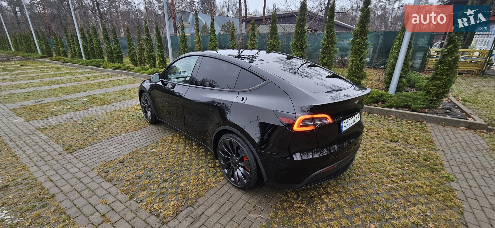 2023 Tesla Model Y - мініатюра 11