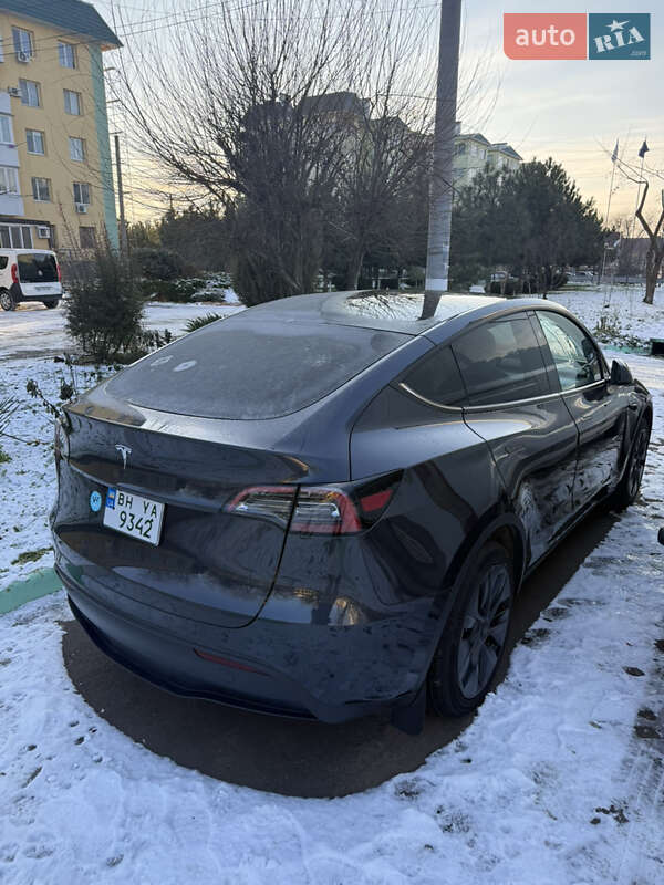 Внедорожник / Кроссовер Tesla Model Y 2024 в Одессе
