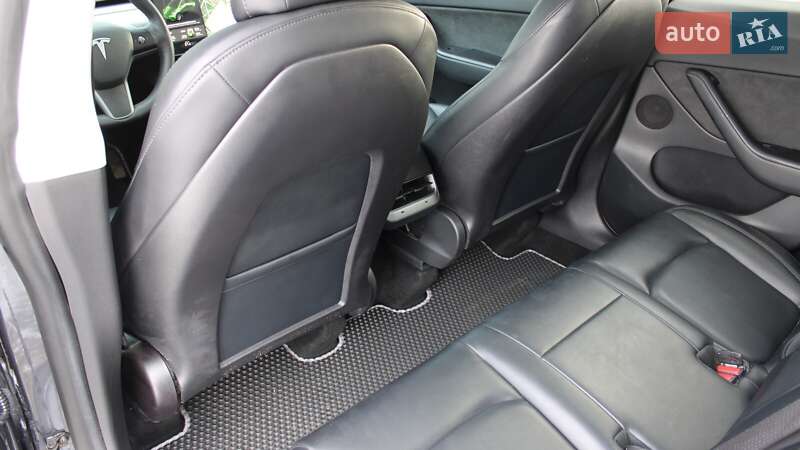 Внедорожник / Кроссовер Tesla Model Y 2021 в Черкассах