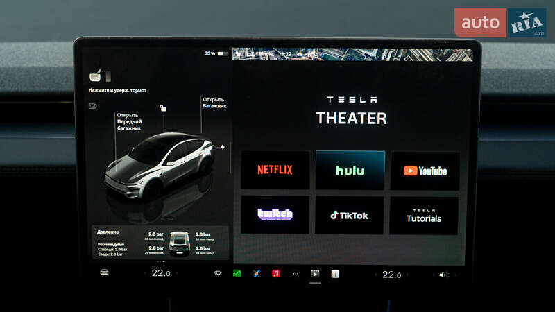 Внедорожник / Кроссовер Tesla Model Y 2025 в Киеве
