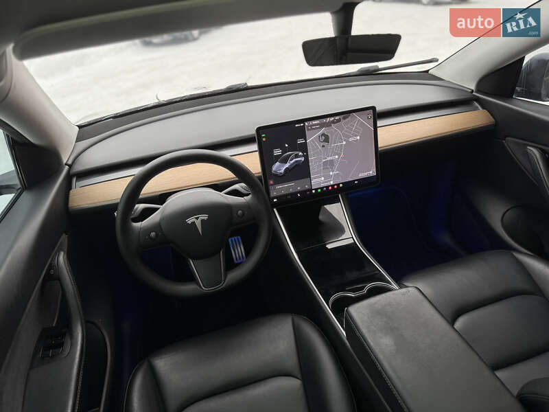 Внедорожник / Кроссовер Tesla Model Y 2020 в Луцке