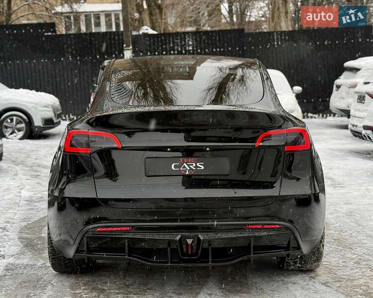Внедорожник / Кроссовер Tesla Model Y 2021 в Киеве