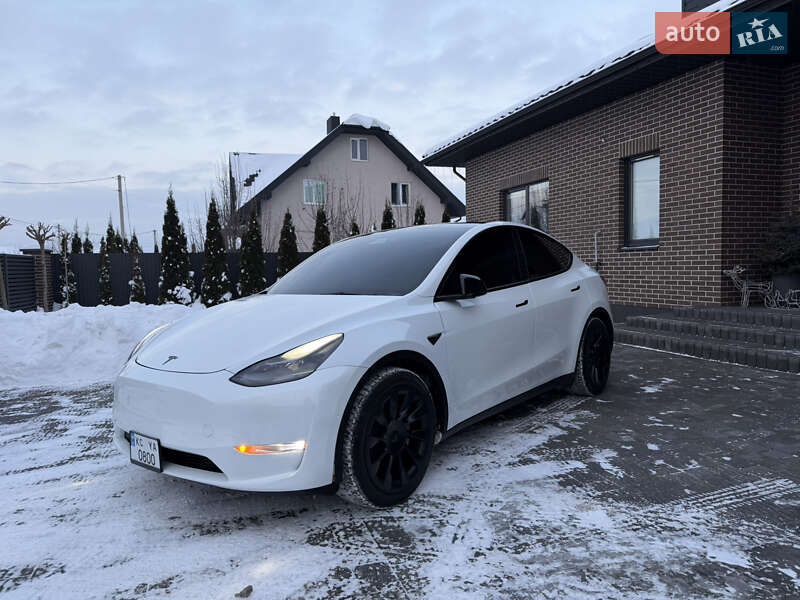 Внедорожник / Кроссовер Tesla Model Y 2021 в Луцке