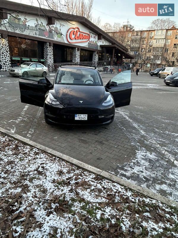 Внедорожник / Кроссовер Tesla Model Y 2022 в Одессе