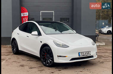 Внедорожник / Кроссовер Tesla Model Y 2021 в Днепре