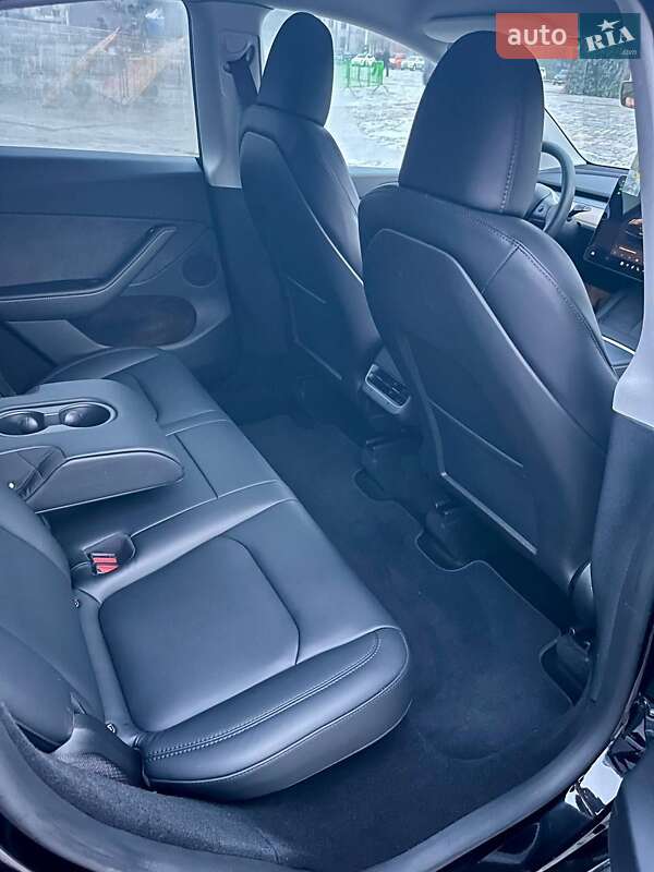 Внедорожник / Кроссовер Tesla Model Y 2023 в Кременчуге фото 28 Внедорожник / Кроссовер Tesla Model Y 2023 в Кременчуге