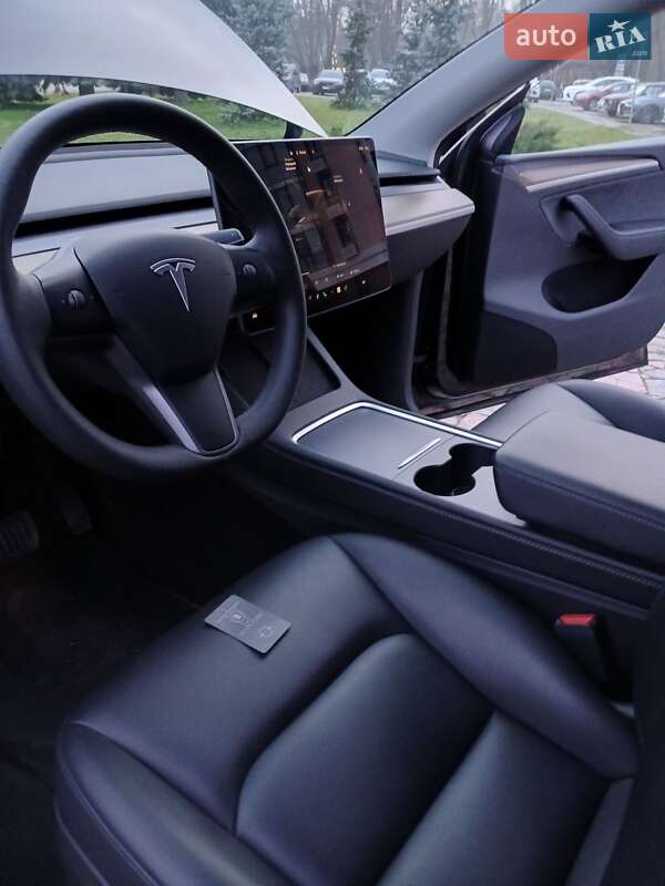 Внедорожник / Кроссовер Tesla Model Y 2023 в Кременчуге фото 32 Внедорожник / Кроссовер Tesla Model Y 2023 в Кременчуге