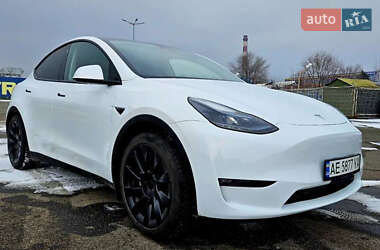 Внедорожник / Кроссовер Tesla Model Y 2023 в Львове