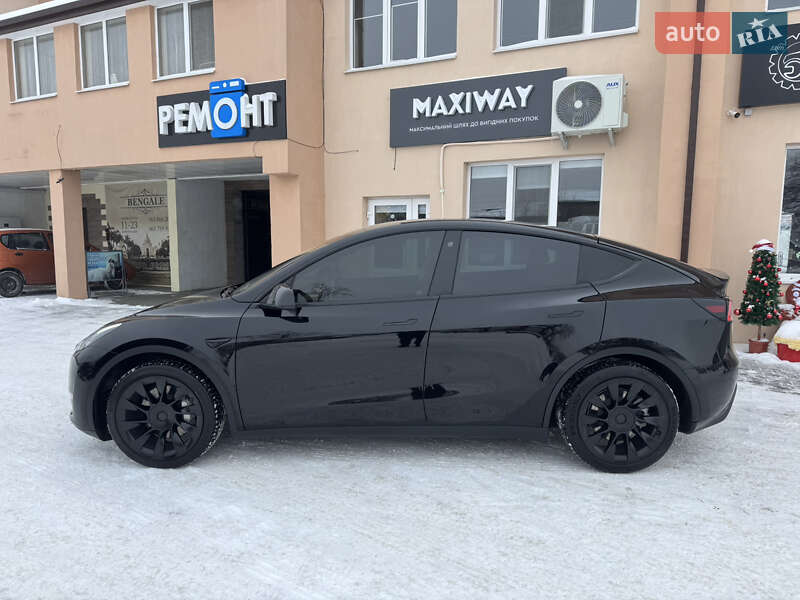 Внедорожник / Кроссовер Tesla Model Y 2022 в Луцке