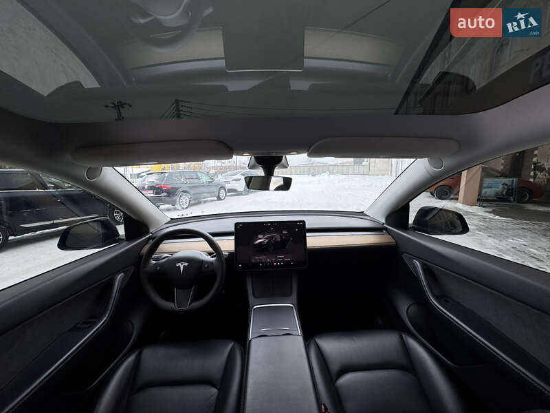 Внедорожник / Кроссовер Tesla Model Y 2022 в Луцке