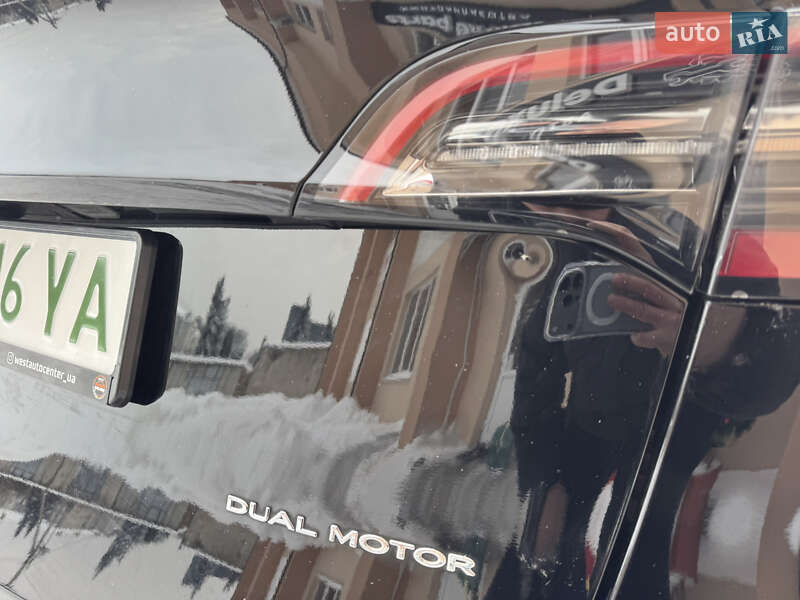 Внедорожник / Кроссовер Tesla Model Y 2022 в Луцке