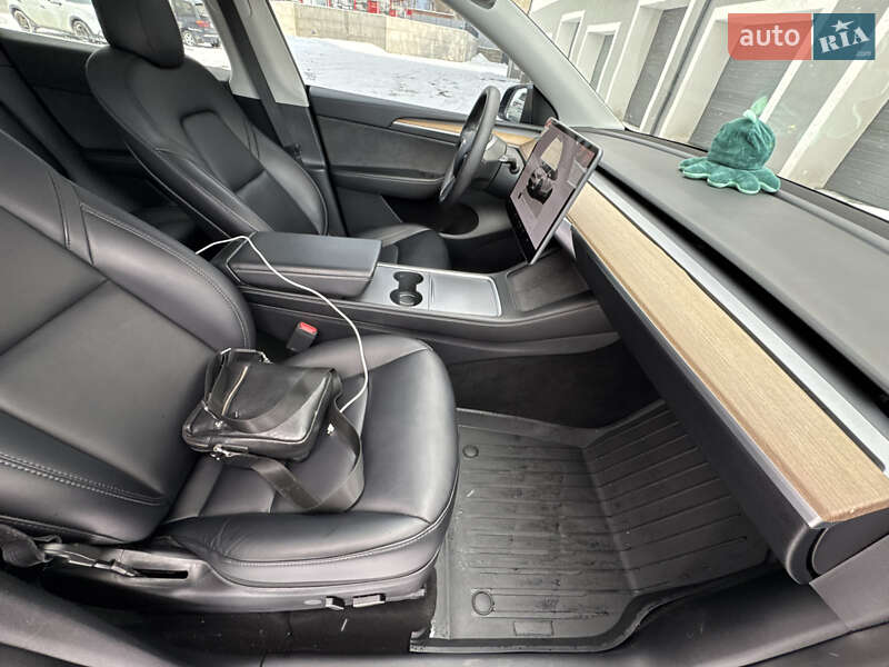 Внедорожник / Кроссовер Tesla Model Y 2022 в Виннице