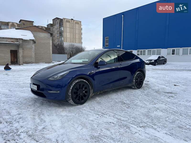 Внедорожник / Кроссовер Tesla Model Y 2025 в Богуславе