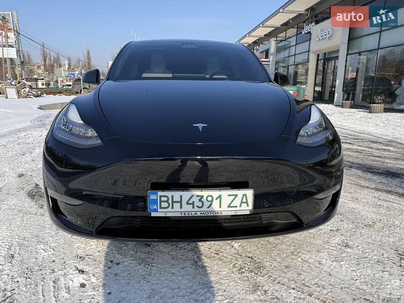 Внедорожник / Кроссовер Tesla Model Y 2021 в Одессе фото 3 Внедорожник / Кроссовер Tesla Model Y 2021 в Одессе