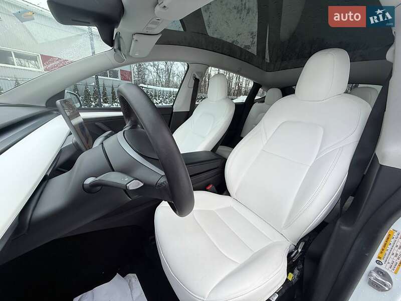 Внедорожник / Кроссовер Tesla Model Y 2022 в Луцке