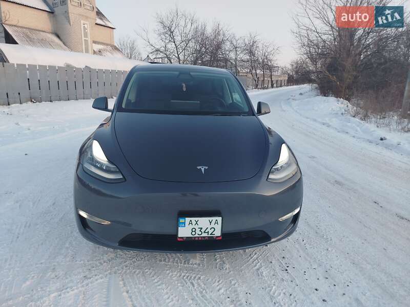 Позашляховик / Кросовер Tesla Model Y 2022 в Харкові фото 3 Позашляховик / Кросовер Tesla Model Y 2022 в Харкові