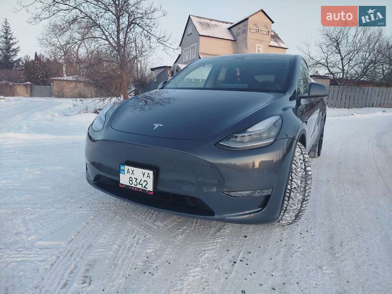 Позашляховик / Кросовер Tesla Model Y 2022 в Харкові фото 10 Позашляховик / Кросовер Tesla Model Y 2022 в Харкові