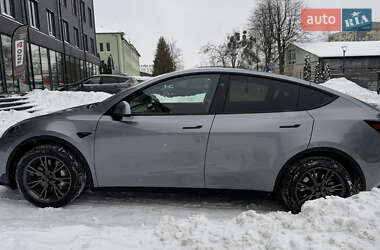 Внедорожник / Кроссовер Tesla Model Y 2024 в Львове