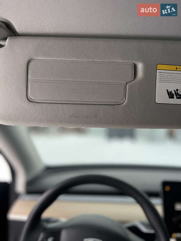 Внедорожник / Кроссовер Tesla Model Y 2021 в Ивано-Франковске