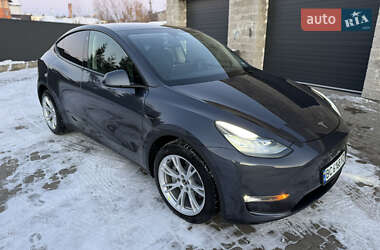 Позашляховик / Кросовер Tesla Model Y 2022 в Львові
