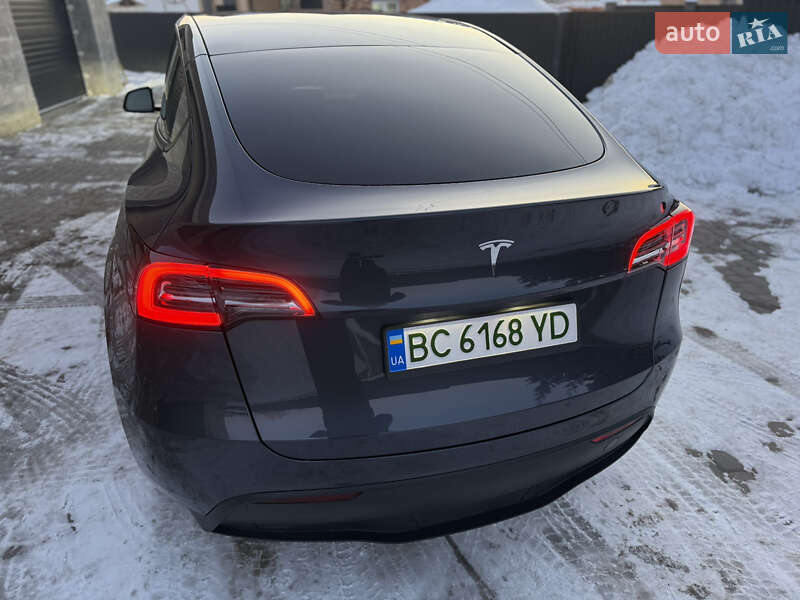 Внедорожник / Кроссовер Tesla Model Y 2022 в Львове
