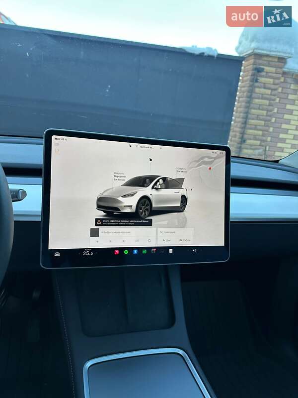 Позашляховик / Кросовер Tesla Model Y 2024 в Тячеві