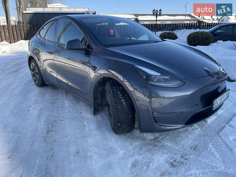 Внедорожник / Кроссовер Tesla Model Y 2023 в Стрые фото 4 Внедорожник / Кроссовер Tesla Model Y 2023 в Стрые