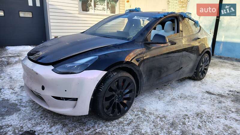 Внедорожник / Кроссовер Tesla Model Y 2022 в Белой Церкви