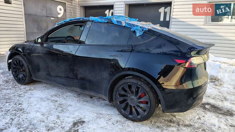 Внедорожник / Кроссовер Tesla Model Y 2022 в Белой Церкви