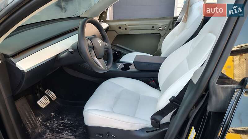 Внедорожник / Кроссовер Tesla Model Y 2022 в Белой Церкви