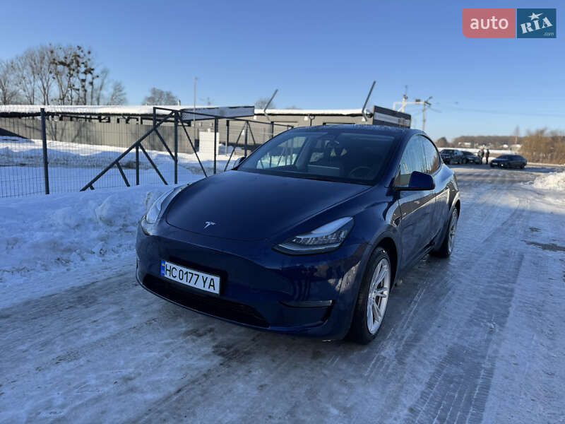 Позашляховик / Кросовер Tesla Model Y 2022 в Львові