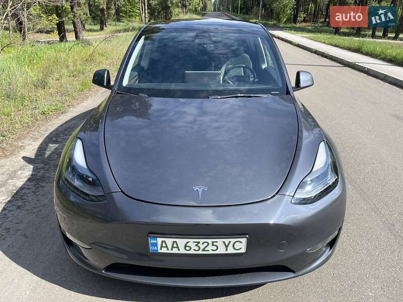 Позашляховик / Кросовер Tesla Model Y 2023 в Києві фото 18 Позашляховик / Кросовер Tesla Model Y 2023 в Києві