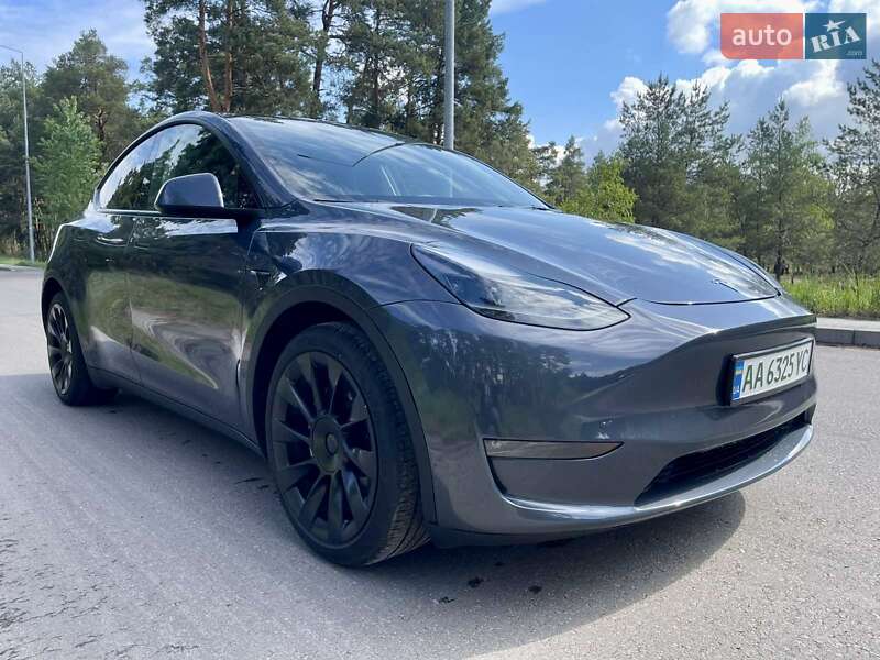 Позашляховик / Кросовер Tesla Model Y 2023 в Києві фото 28 Позашляховик / Кросовер Tesla Model Y 2023 в Києві