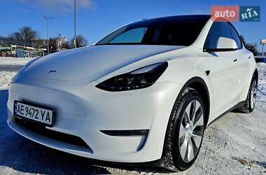 Позашляховик / Кросовер Tesla Model Y 2023 в Дніпрі