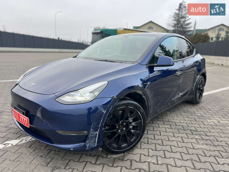 Позашляховик / Кросовер Tesla Model Y 2023 в Луцьку