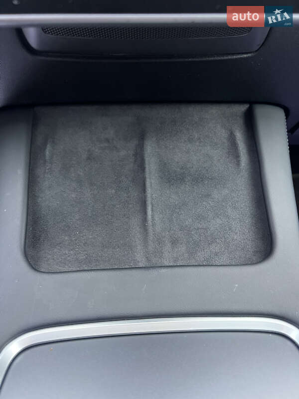 Позашляховик / Кросовер Tesla Model Y 2023 в Луцьку