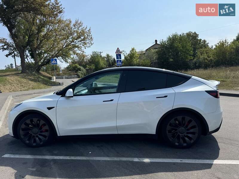 Внедорожник / Кроссовер Tesla Model Y 2021 в Виннице фото 4 Внедорожник / Кроссовер Tesla Model Y 2021 в Виннице