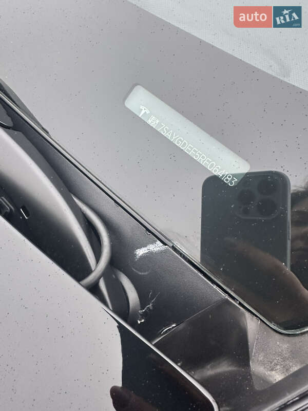 Позашляховик / Кросовер Tesla Model Y 2024 в Дніпрі