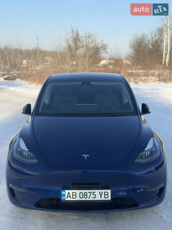 Позашляховик / Кросовер Tesla Model Y 2024 в Вінниці фото 3 Позашляховик / Кросовер Tesla Model Y 2024 в Вінниці