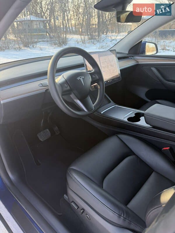 Позашляховик / Кросовер Tesla Model Y 2024 в Вінниці фото 26 Позашляховик / Кросовер Tesla Model Y 2024 в Вінниці