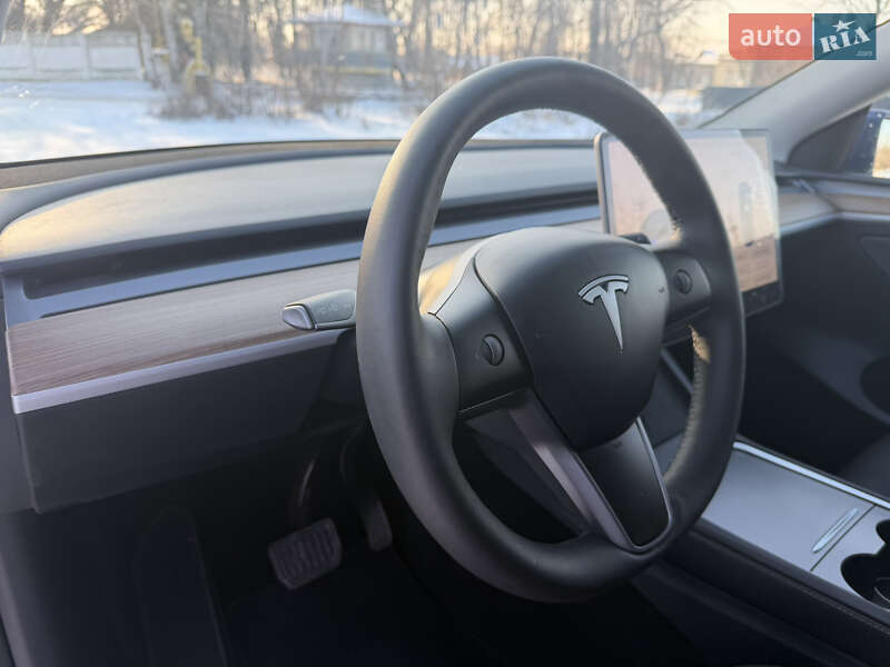 Позашляховик / Кросовер Tesla Model Y 2024 в Вінниці фото 28 Позашляховик / Кросовер Tesla Model Y 2024 в Вінниці