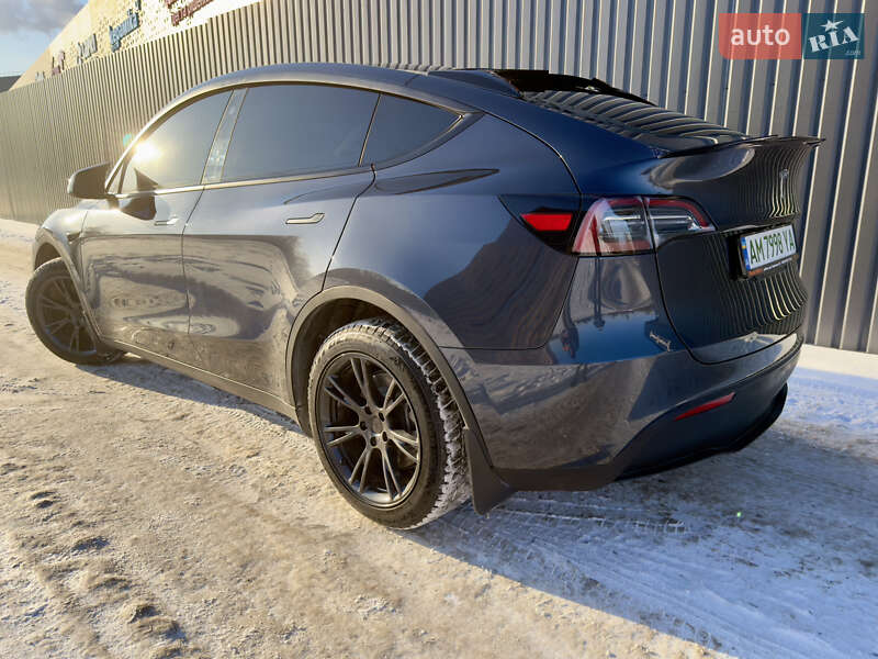 Внедорожник / Кроссовер Tesla Model Y 2024 в Киеве фото 4 Внедорожник / Кроссовер Tesla Model Y 2024 в Киеве