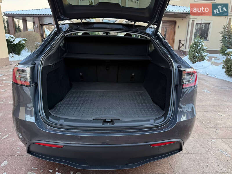 Внедорожник / Кроссовер Tesla Model Y 2023 в Днепре