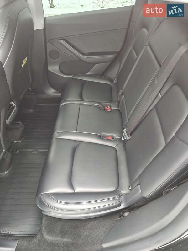 Позашляховик / Кросовер Tesla Model Y 2021 в Дніпрі фото 9 Позашляховик / Кросовер Tesla Model Y 2021 в Дніпрі