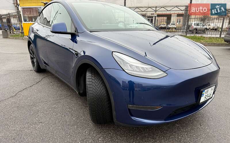 Tesla Model Y 2022