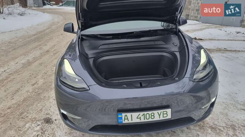 Внедорожник / Кроссовер Tesla Model Y 2023 в Ирпене