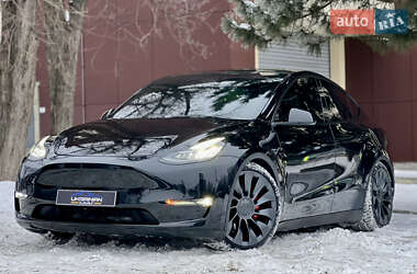 Внедорожник / Кроссовер Tesla Model Y 2020 в Днепре