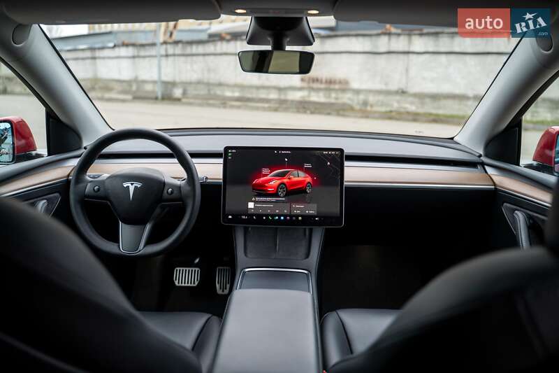 Внедорожник / Кроссовер Tesla Model Y 2023 в Киеве