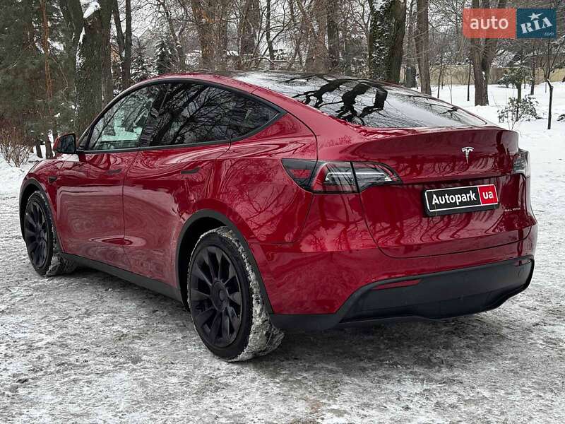Позашляховик / Кросовер Tesla Model Y 2022 в Києві